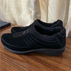 Aetrex Women Leather Loafer Slip on shoes